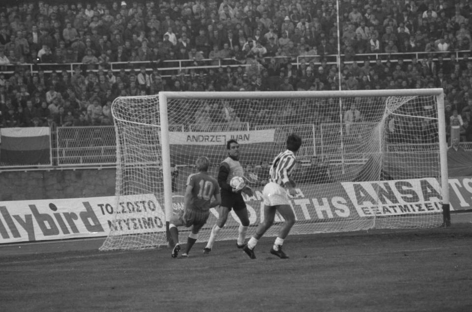 Górnik Zabrze - Olympiakos Pireus 2:1 (30.09.1987)