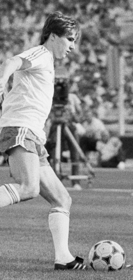 Dariusz Dziekanowski (do meczu Polska - Włochy 1:0, 16.11.1985)