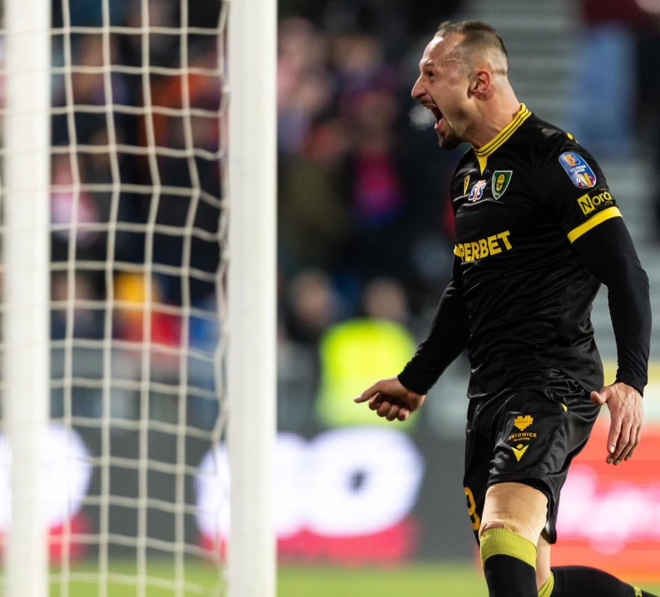 Raków Częstochowa - GKS Katowice 4:4, k. 4-2, 09.04.2026 Adam Zrelak