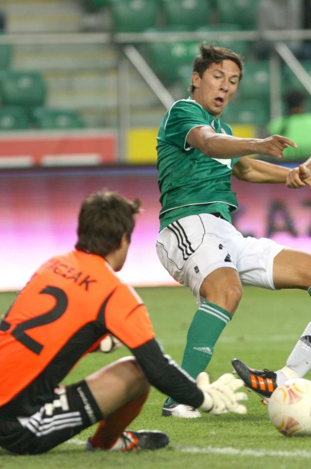 Robert Žulj (Legia Warszawa - SV Ried 3:1, 09.08.2012)