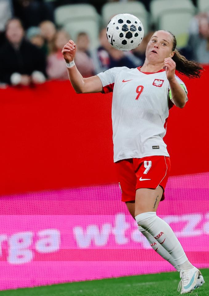 Ewa Pajor (Polska - Belgia 3:2, k. 4-3 kobiety, 13.10.2026)