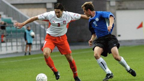 Radosław Sobolewski (z lewej) w pojedynku z Siergiejem Terehovem