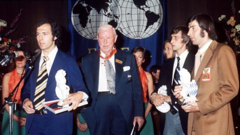 Beckenbauer, Rous, Cruyff i Deyna na bankiecie z okazji zakończenia MŚ'74.