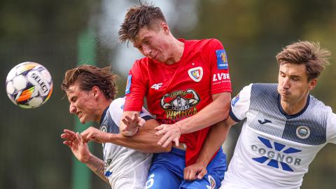 Hutnik Kraków - Piast Gliwice 3:3, k. 3-5 (25.09.2024) Jakub Lewicki