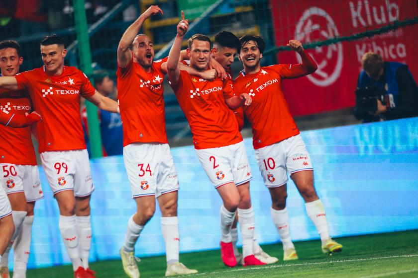 120 goli Lewandowskiego, rekordy frekwencji w Ekstraklasie – piłkarski weekend w liczbach